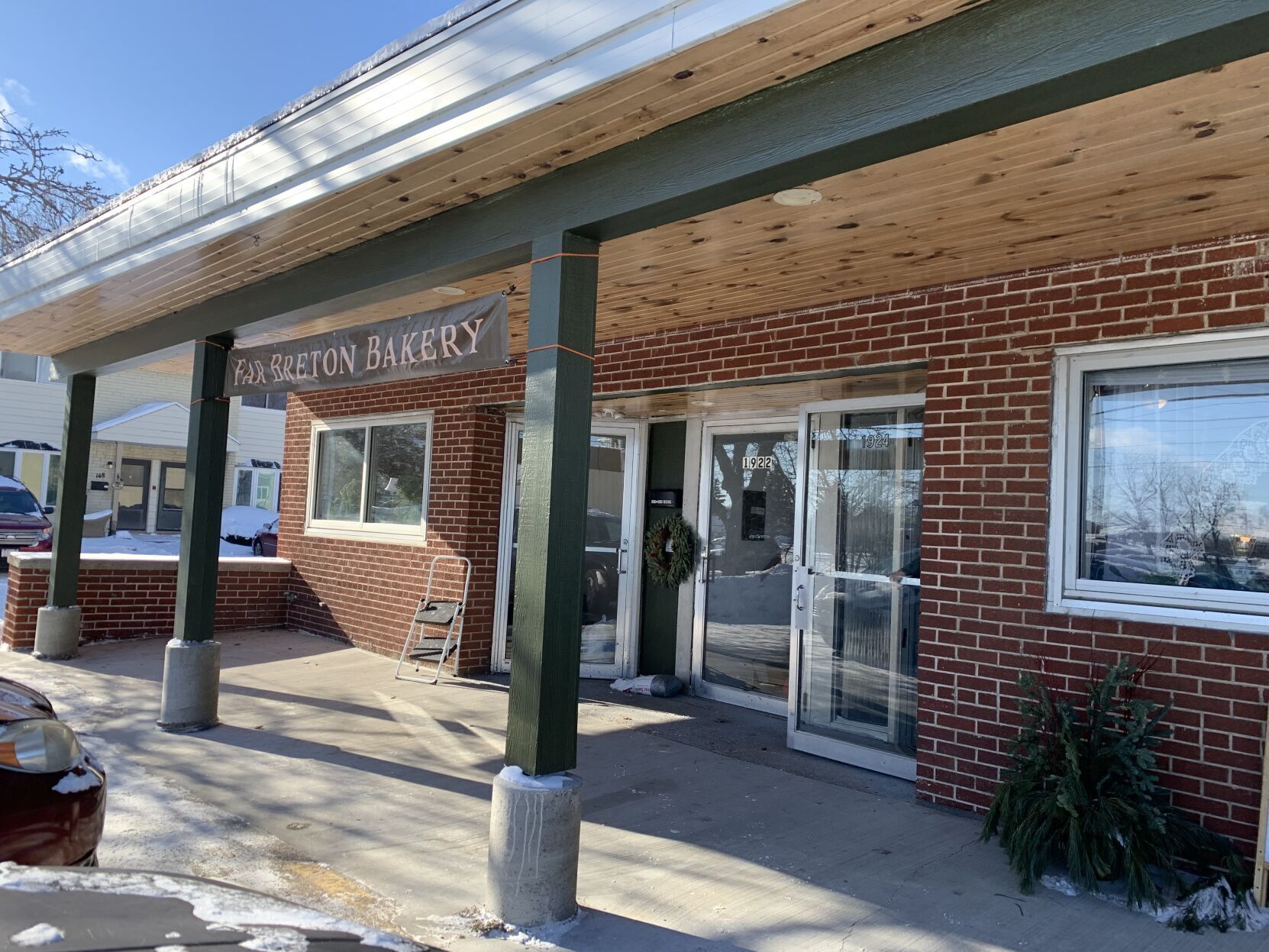 Far Breton Bakery